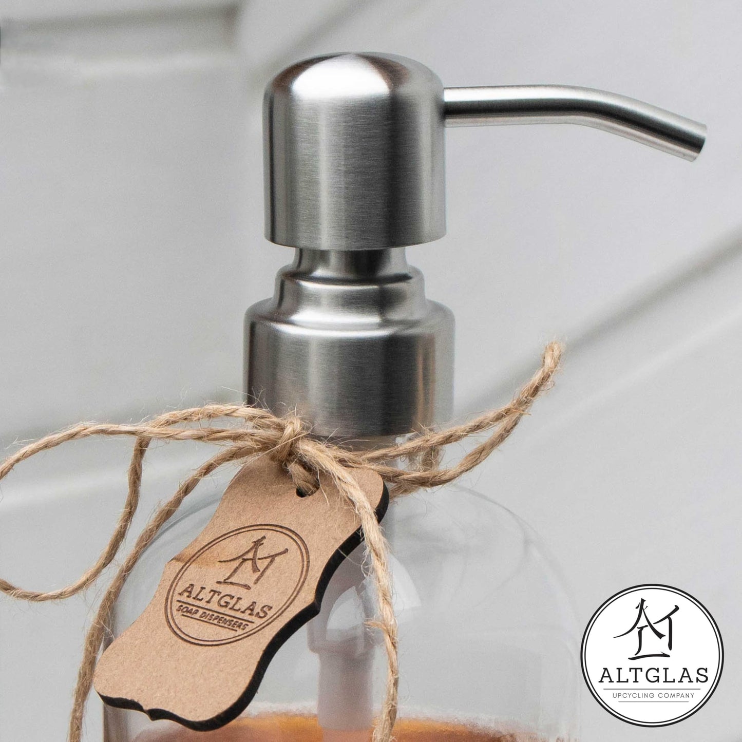 Glass soap dispenser 'Sarajevo'