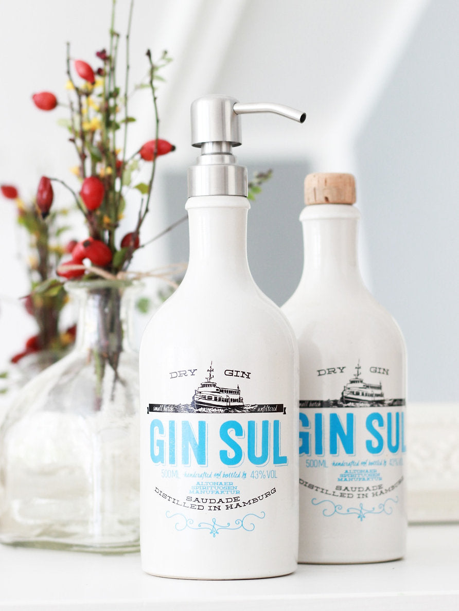 Upcycling Seifenspender Gin Sul aus Gin Flasche mit Altglas Pumpkopf