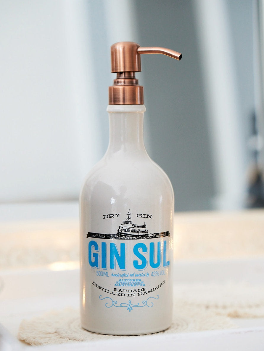 Upcycling Seifenspender Gin Sul aus Gin Flasche mit Altglas Pumpkopf