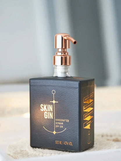 Upcycling Seifenspender Skin Gin aus Gin Flasche mit Altglas Pumpkopf